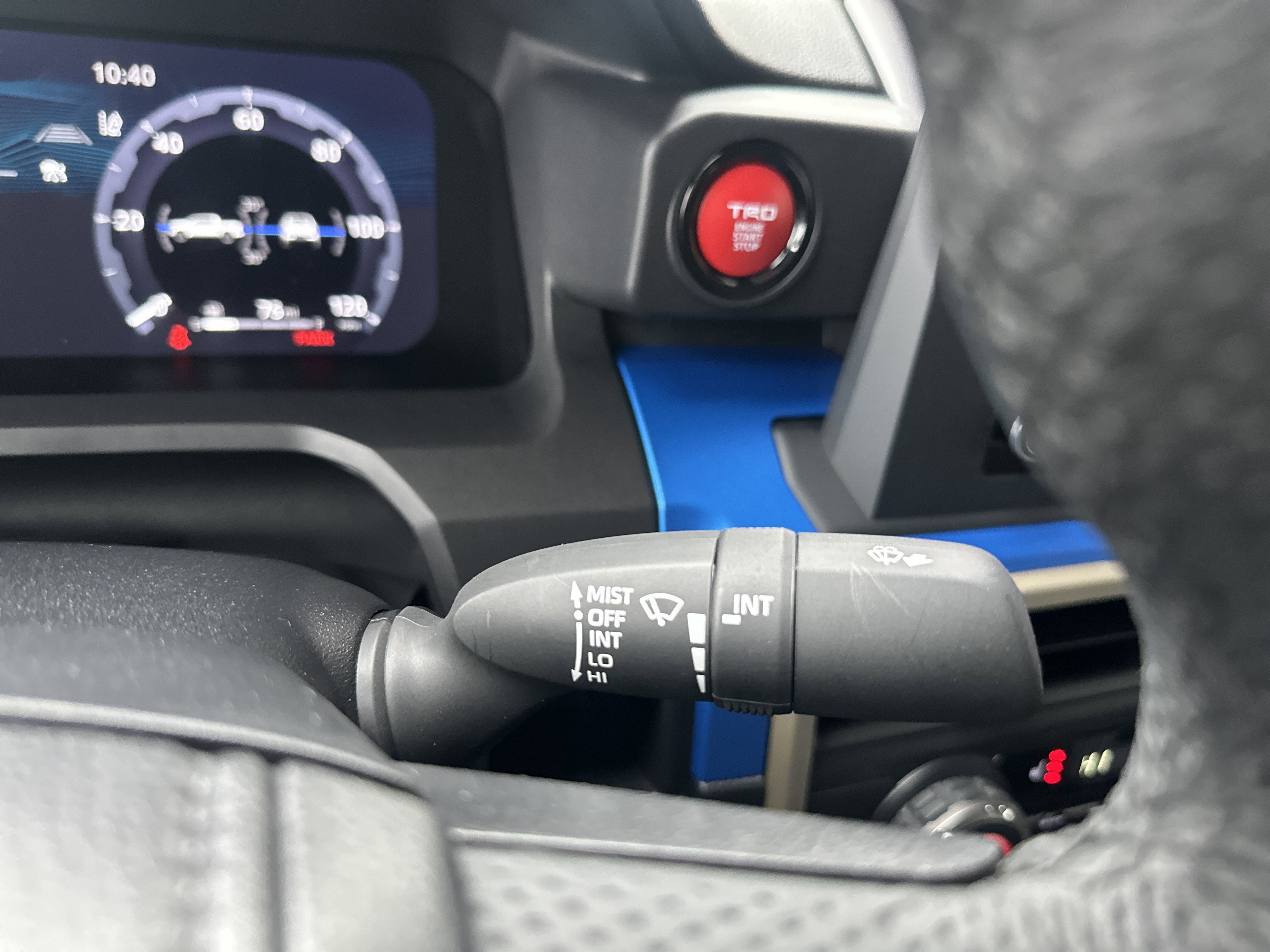 Certified 2025 Toyota Tacoma TRD Off-Road image 28