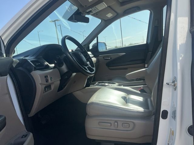 Used 2021 Honda Pilot EX-L image 2