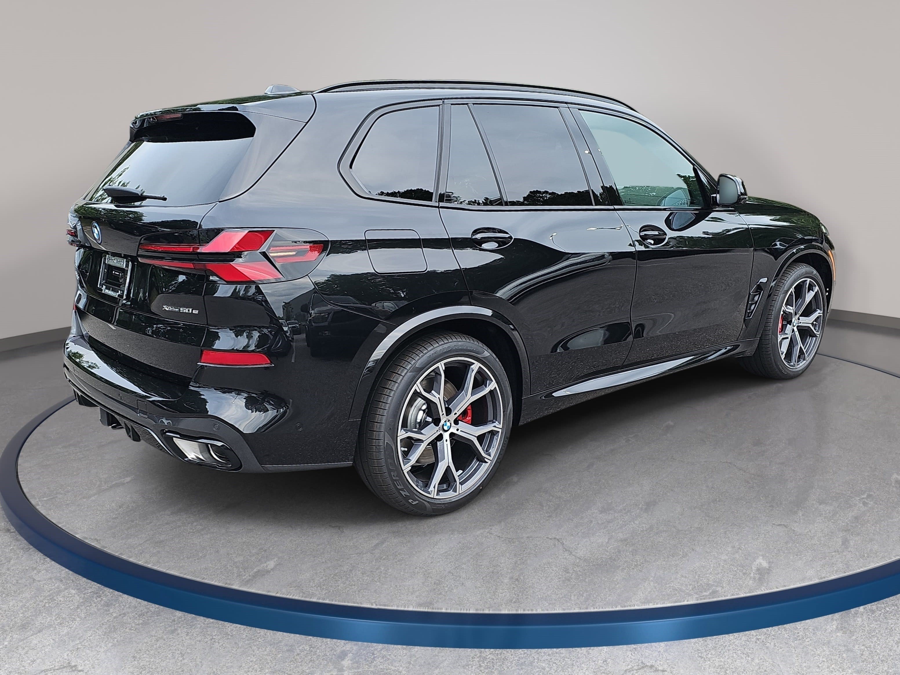 New 2026 BMW X5 xDrive50e w/ Executive Package AWD/4WD image 5