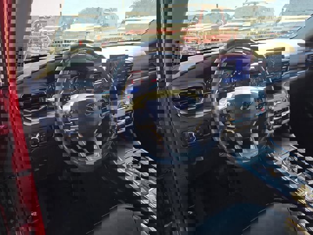 Used 2022 Ford Explorer XLT w/ Equipment Group 202A image 8