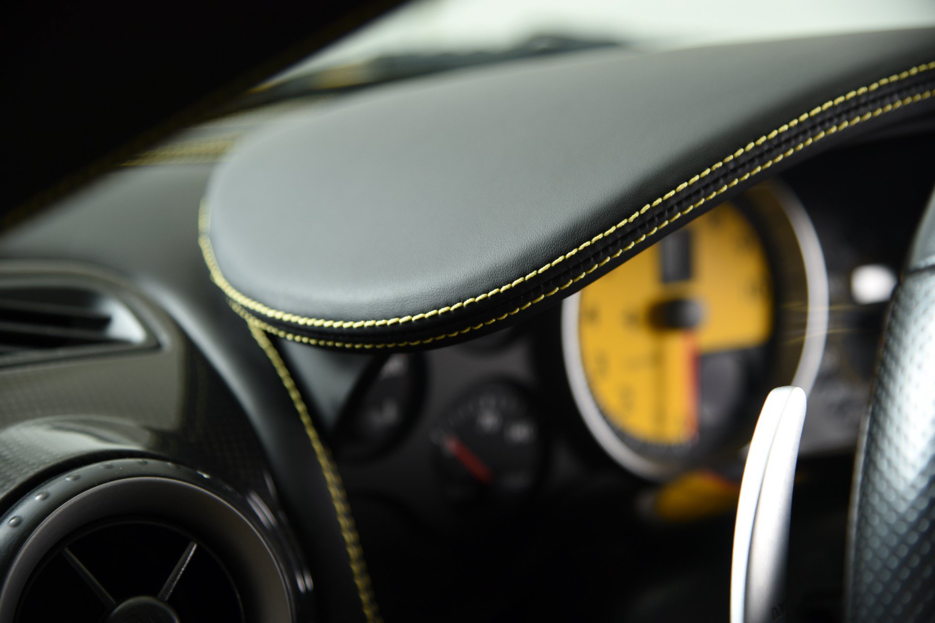 Used 2009 Ferrari F430 Coupe RWD image 22