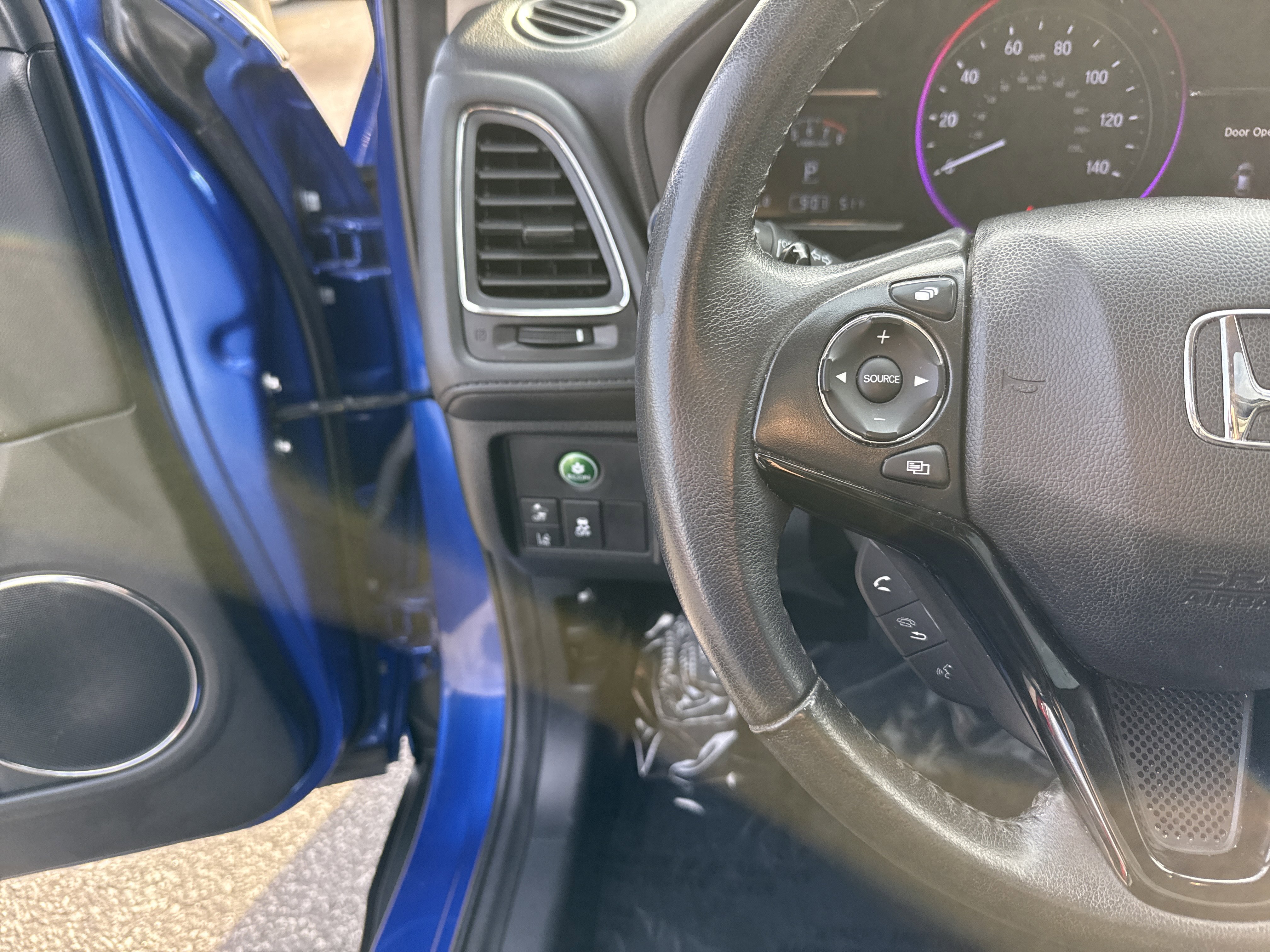 Used 2021 Honda HR-V EX-L image 19