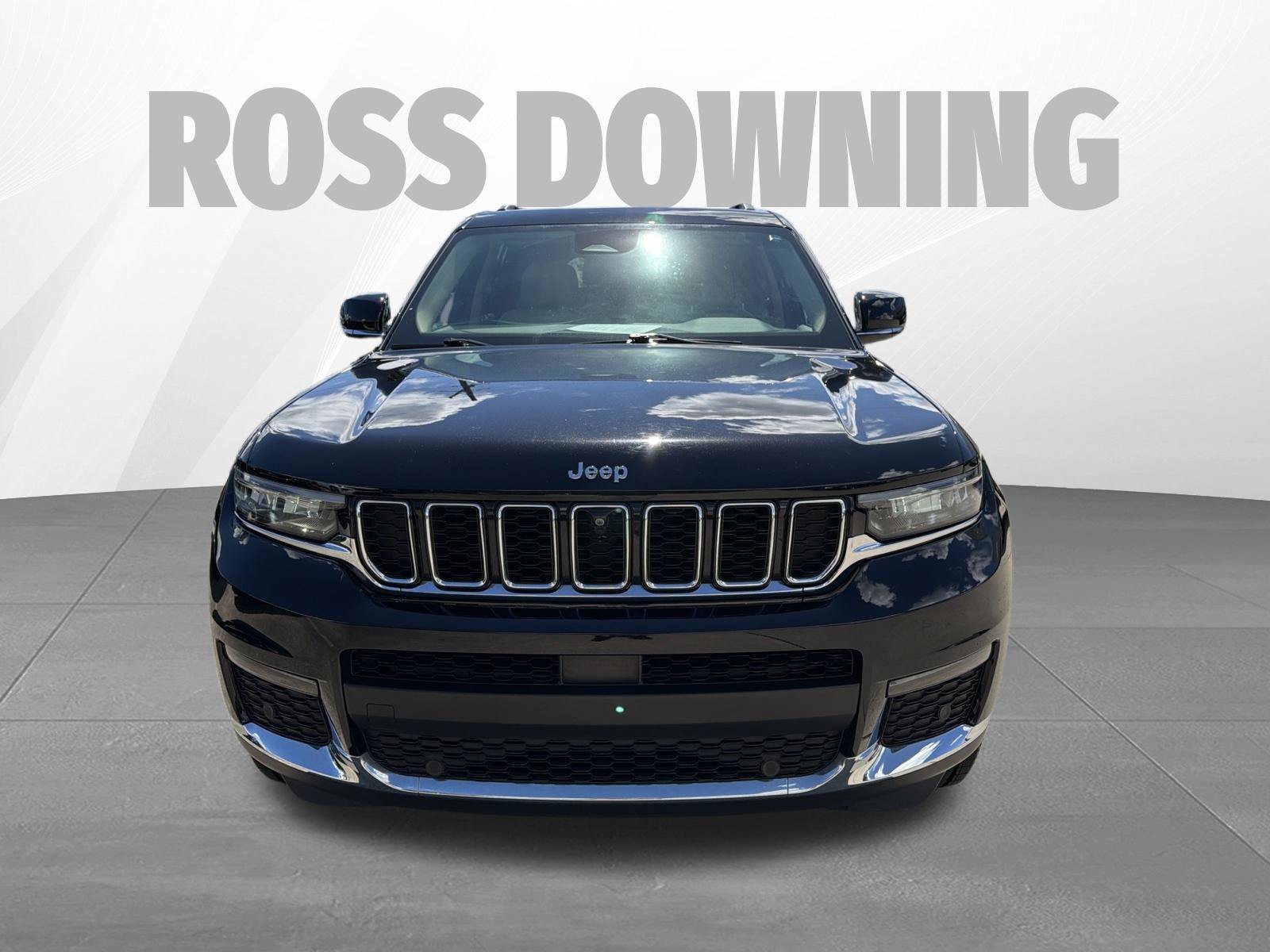 Used 2022 Jeep Grand Cherokee L Limited w/ Luxury Tech Group II AWD/4WD image 2