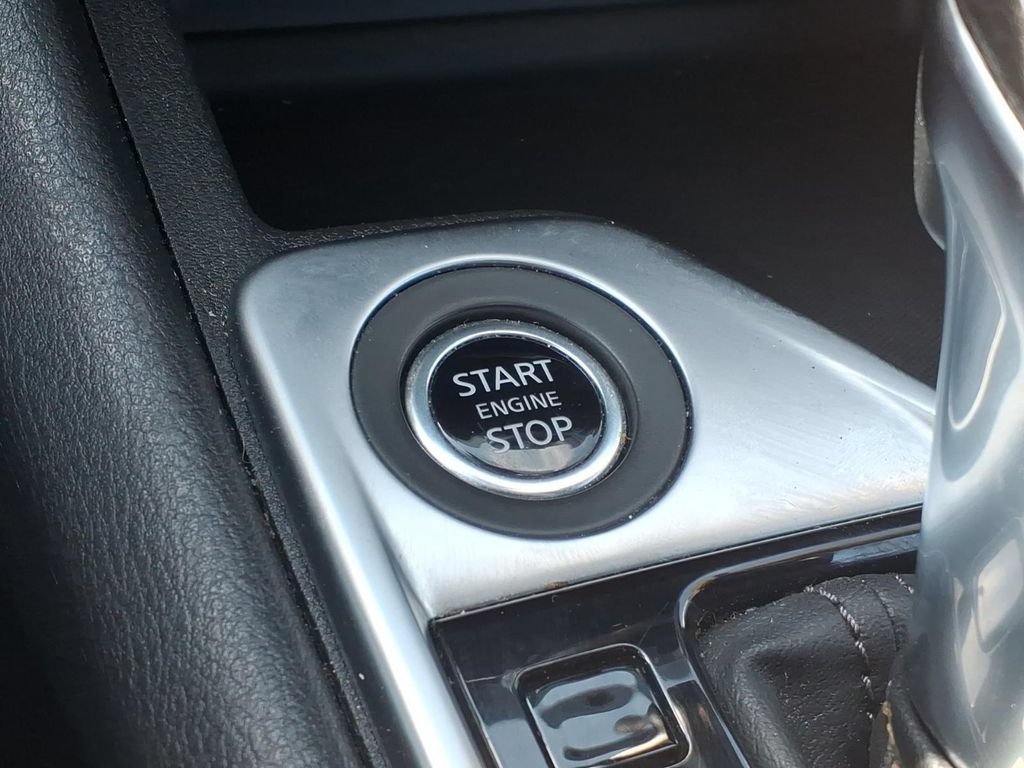 Used 2024 Nissan Sentra SV FWD image 21