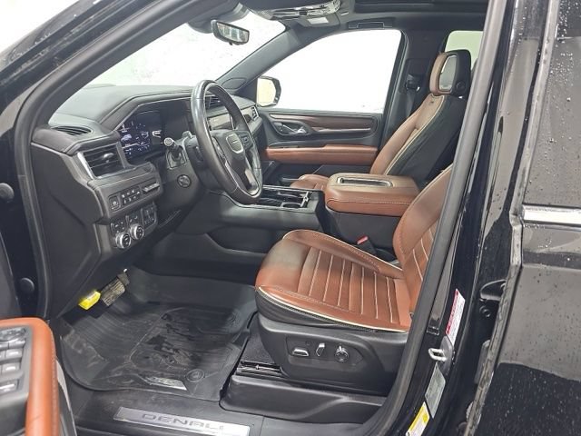 Used 2023 GMC Yukon Denali Ultimate AWD/4WD image 7