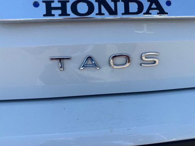 Used 2022 Volkswagen Taos SE FWD image 33