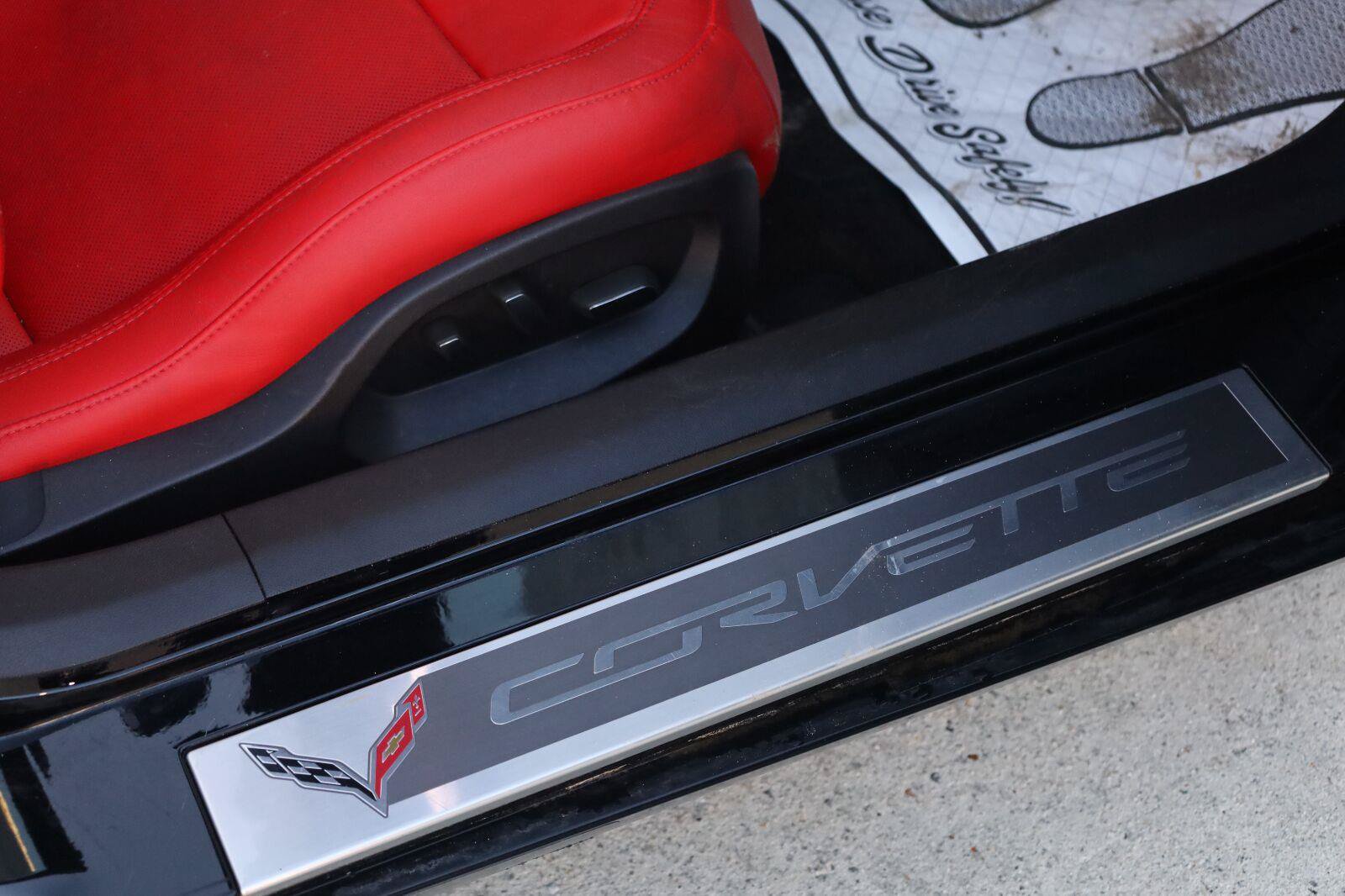 Used 2014 Chevrolet Corvette Stingray Convertible w/ 2LT Preferred Equipment Group RWD image 33