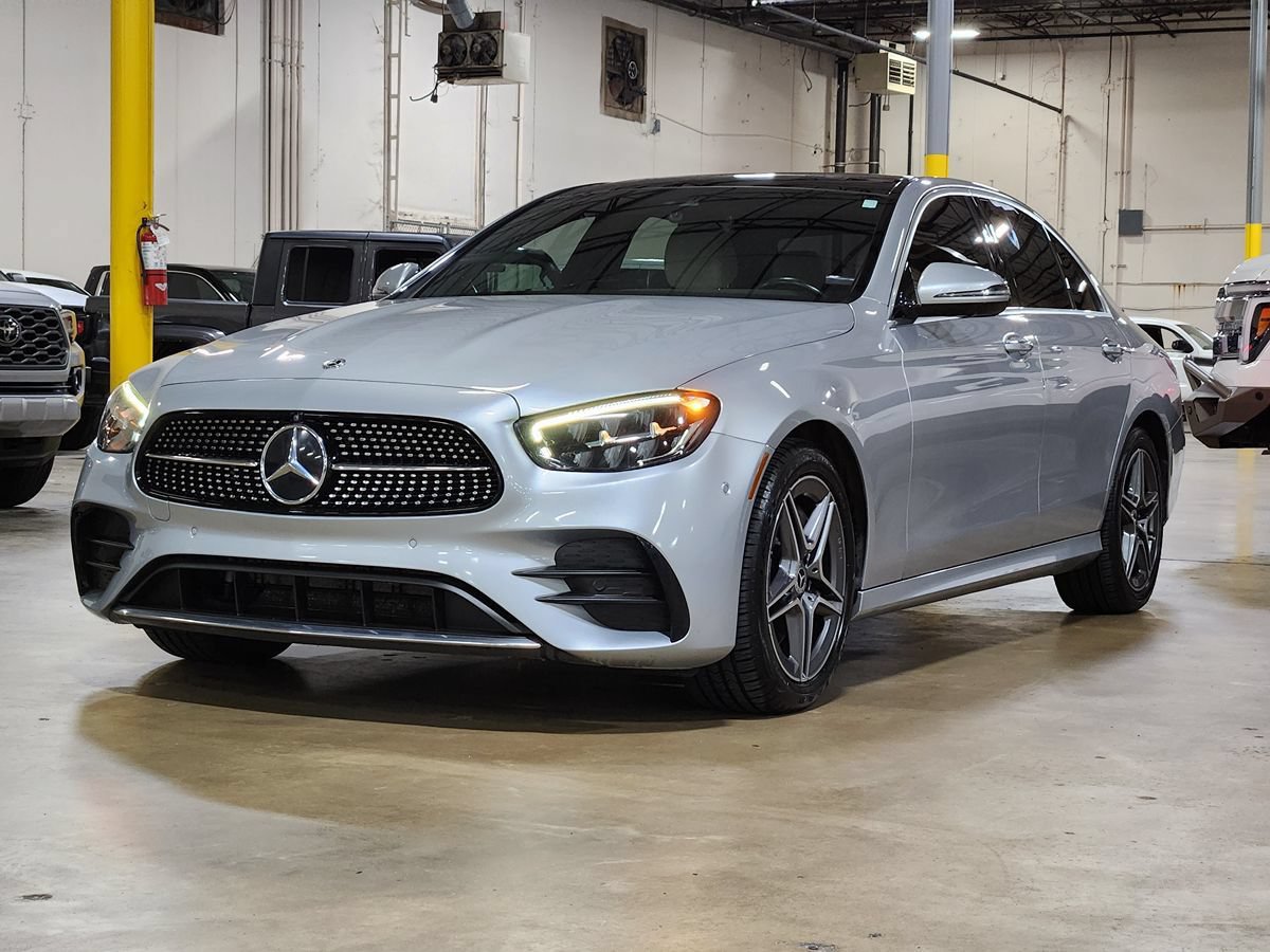 Used 2021 Mercedes-Benz E 450 4MATIC Sedan image 4