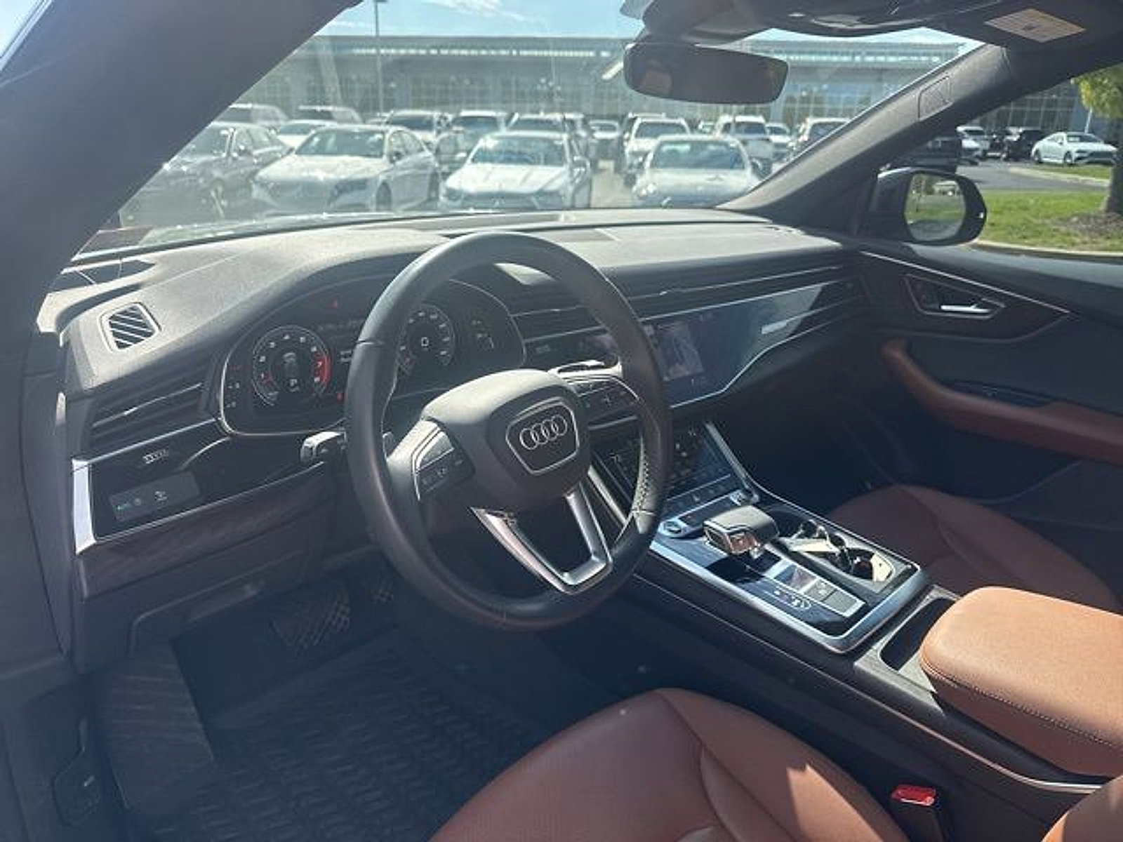 Used 2021 Audi Q8 Premium Plus w/ Premium Plus Package AWD/4WD image 7