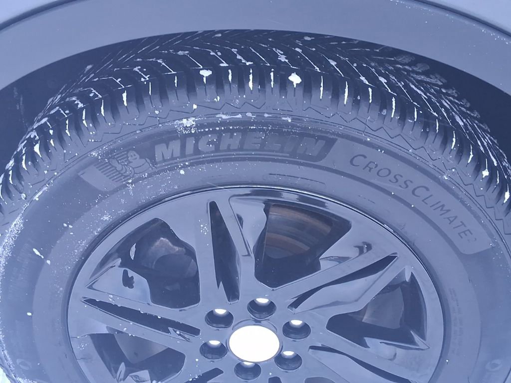 Used 2019 Chevrolet Blazer LT image 12