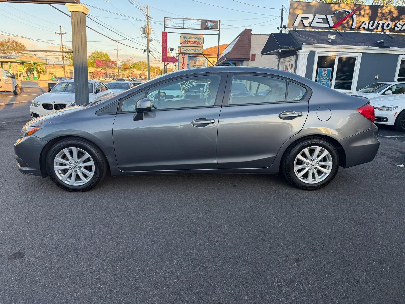 Used 2012 Honda Civic EX image 2