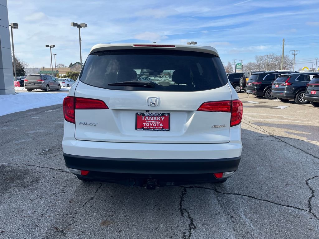 Used 2017 Honda Pilot EX-L image 4