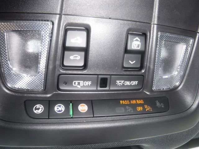 Used 2023 Chevrolet Equinox RS image 21