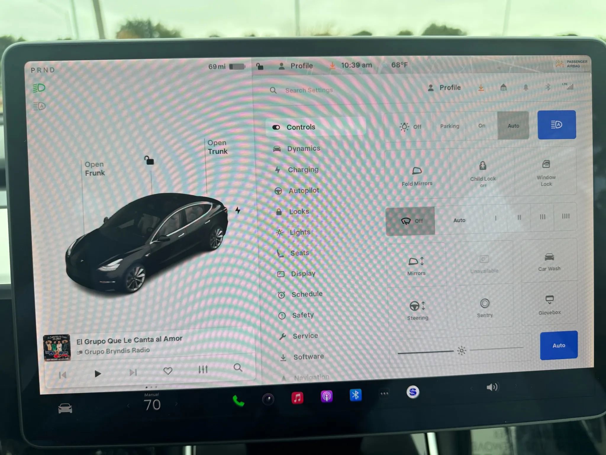 Used 2019 Tesla Model 3 Long Range image 16