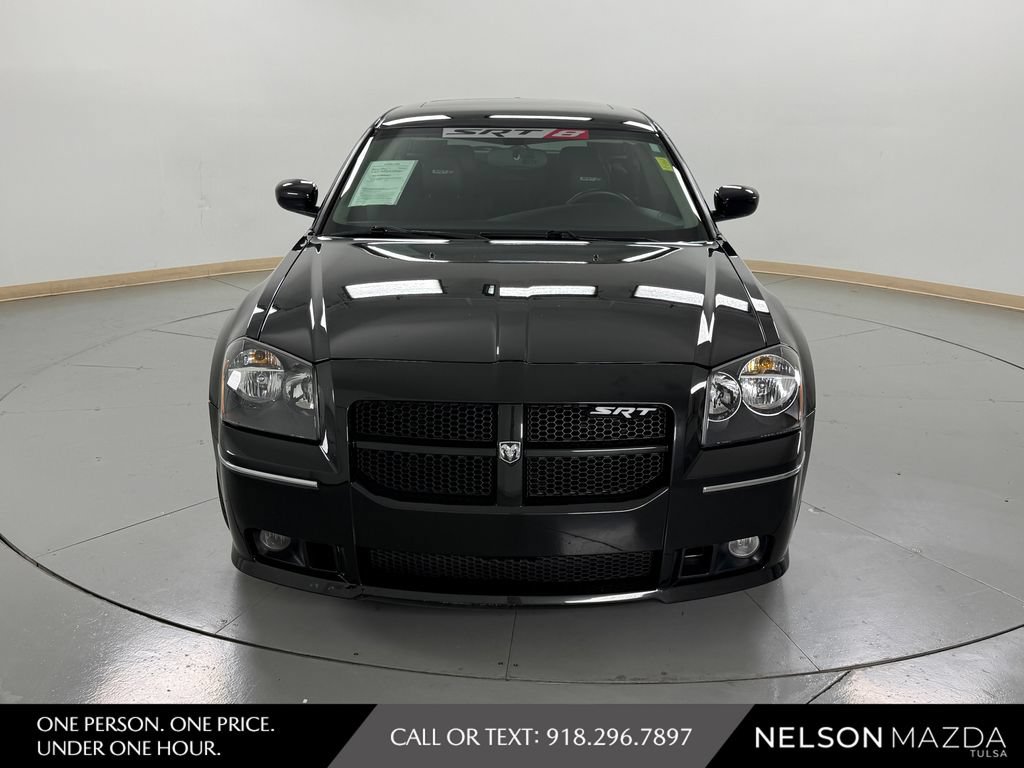 Used 2006 Dodge Magnum SRT8 w/ SRT Option Group III RWD image 2