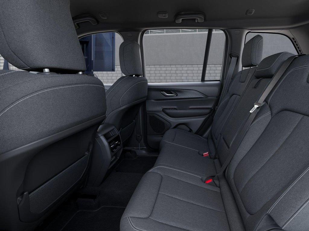 New 2025 Jeep Grand Cherokee Laredo w/ MOPAR Finishing Package image 23