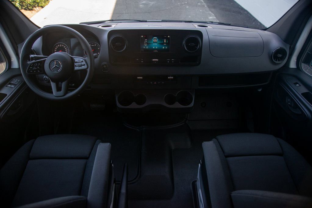 Used 2024 Mercedes-Benz Sprinter 144 Cargo image 27