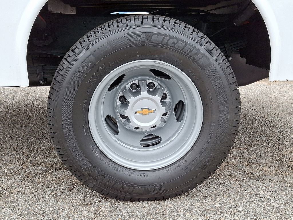 New 2025 Chevrolet Silverado 3500 W/T w/ WT Convenience Package AWD/4WD image 5