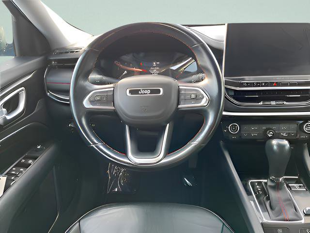 Used 2022 Jeep Compass Trailhawk w/ Trailhawk Convenience Group image 12