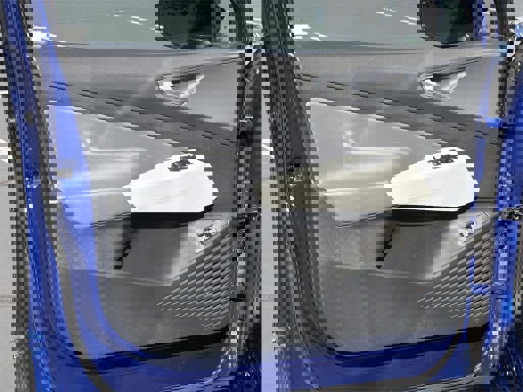 Used 2021 Volkswagen ID.4 1st Edition image 21