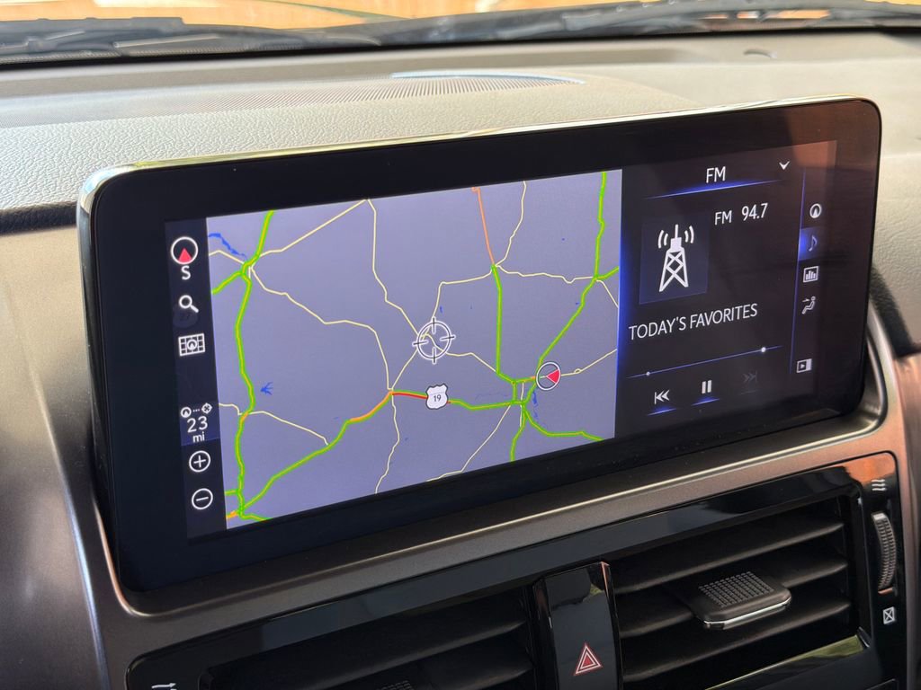 Used 2023 Lexus GX 460 w/ Black Line Special Edition image 7