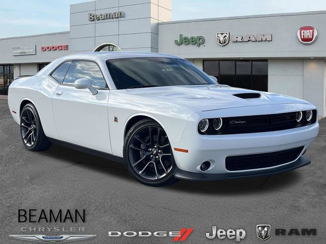 Used 2023 Dodge Challenger R/T Scat Pack RWD image 1