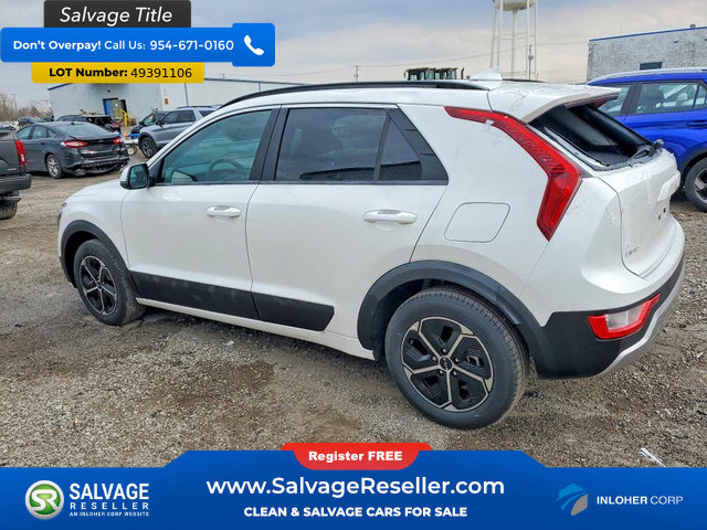 Used 2024 Kia Niro LX FWD image 3