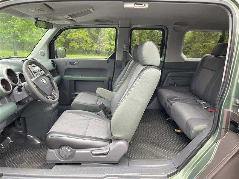 Used 2005 Honda Element EX image 57