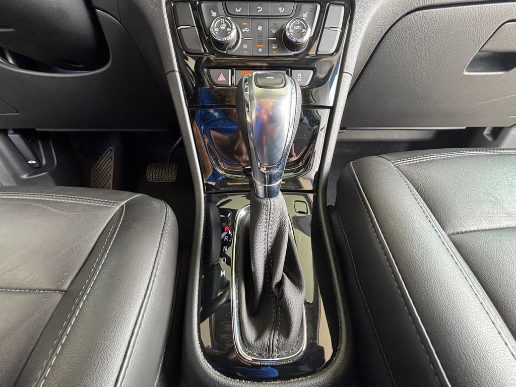 Used 2017 Buick Encore Essence w/ Experience Buick Package FWD image 32