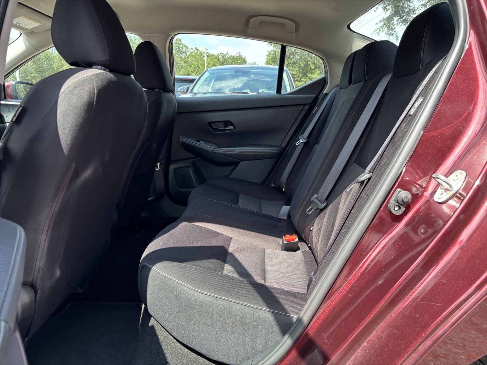 Used 2025 Nissan Sentra SV FWD image 22