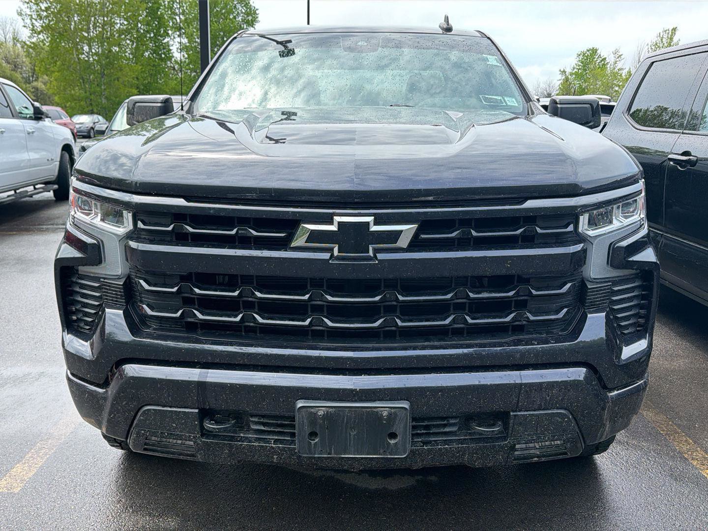 Used 2023 Chevrolet Silverado 1500 RST w/ Z71 Off-Road Package AWD/4WD image 2