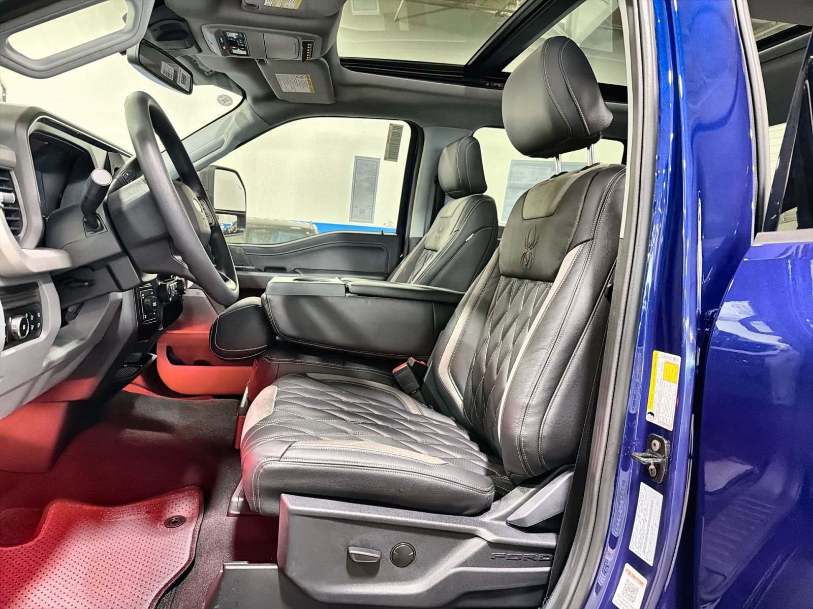 New 2026 Ford F250 XLT w/ XLT Premium Package image 25