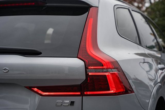 Used 2026 Volvo XC60 B5 Plus w/ Protection Package Premier AWD/4WD image 6