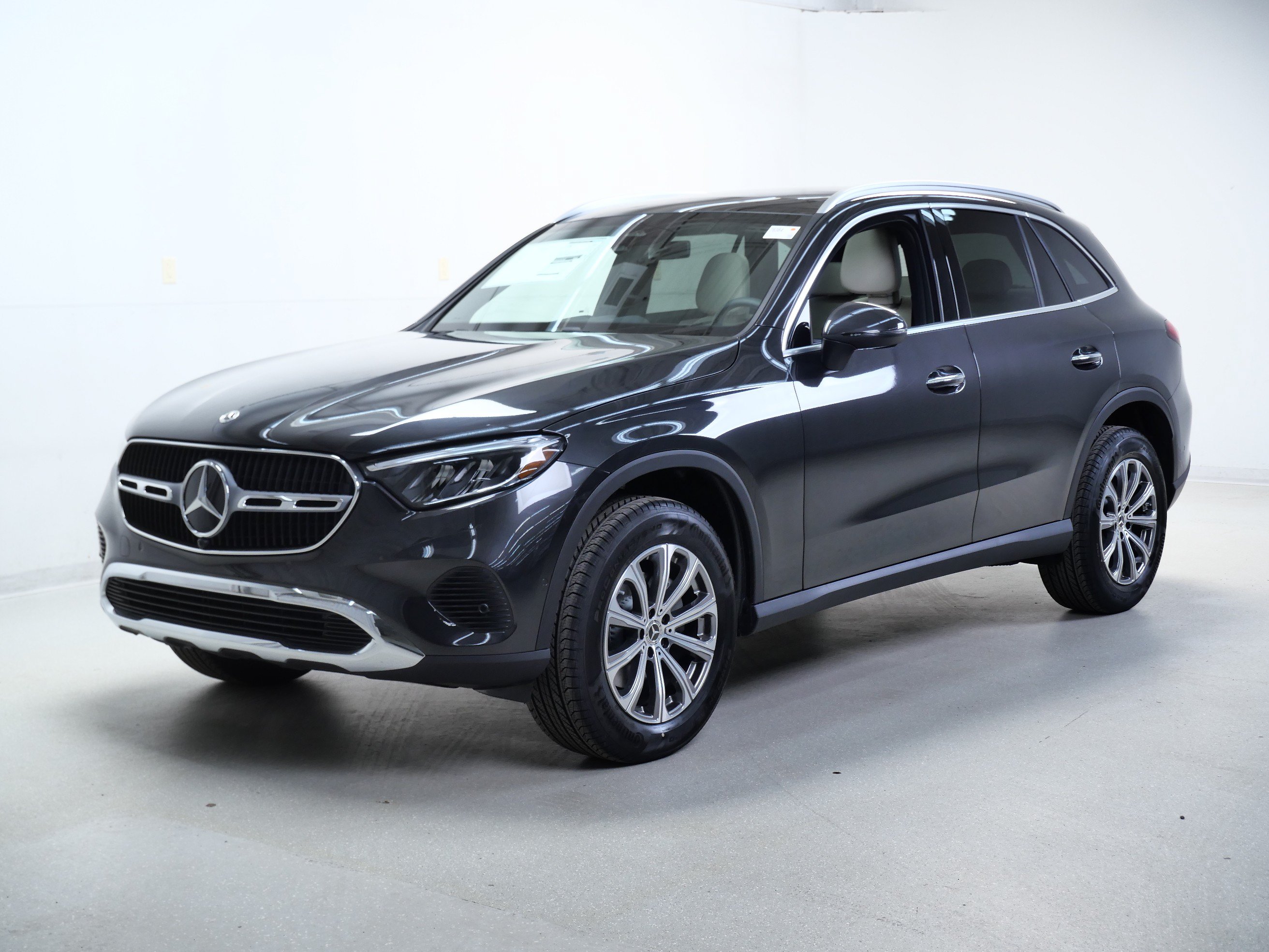New 2026 Mercedes-Benz GLC 300 4MATIC image 4