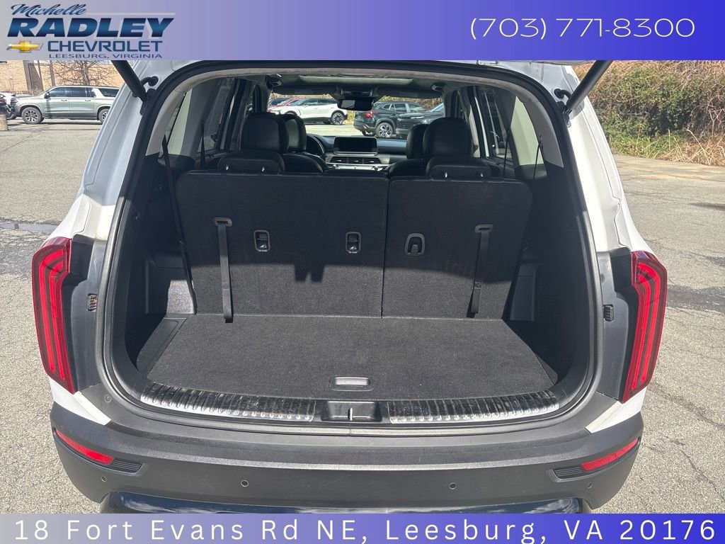 Used 2022 Kia Telluride SX w/ SX Prestige Package image 11