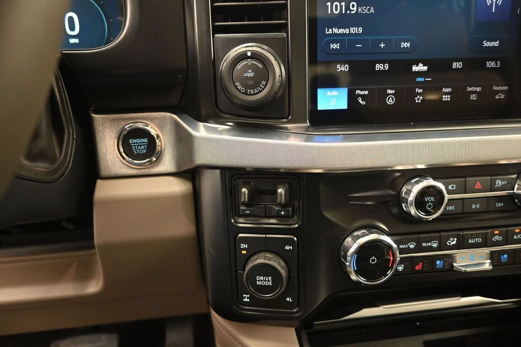New 2026 Ford F250 Platinum w/ Platinum Plus Package AWD/4WD image 19