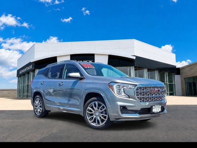 Certified 2023 GMC Terrain Denali w/ LPO, Floor Liner Package AWD/4WD image 1