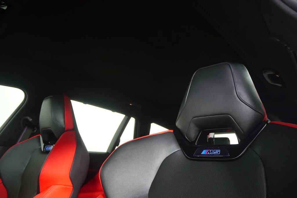 New 2027 BMW M5 Touring AWD/4WD image 11