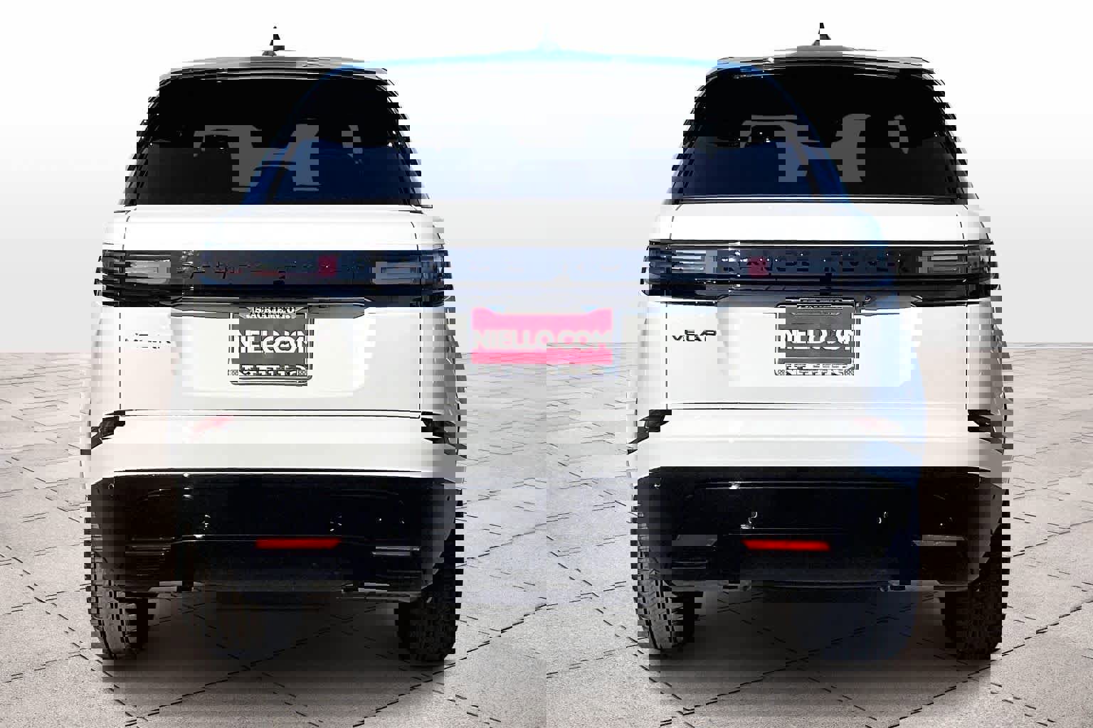 New 2026 Land Rover Range Rover Velar Dynamic SE image 6