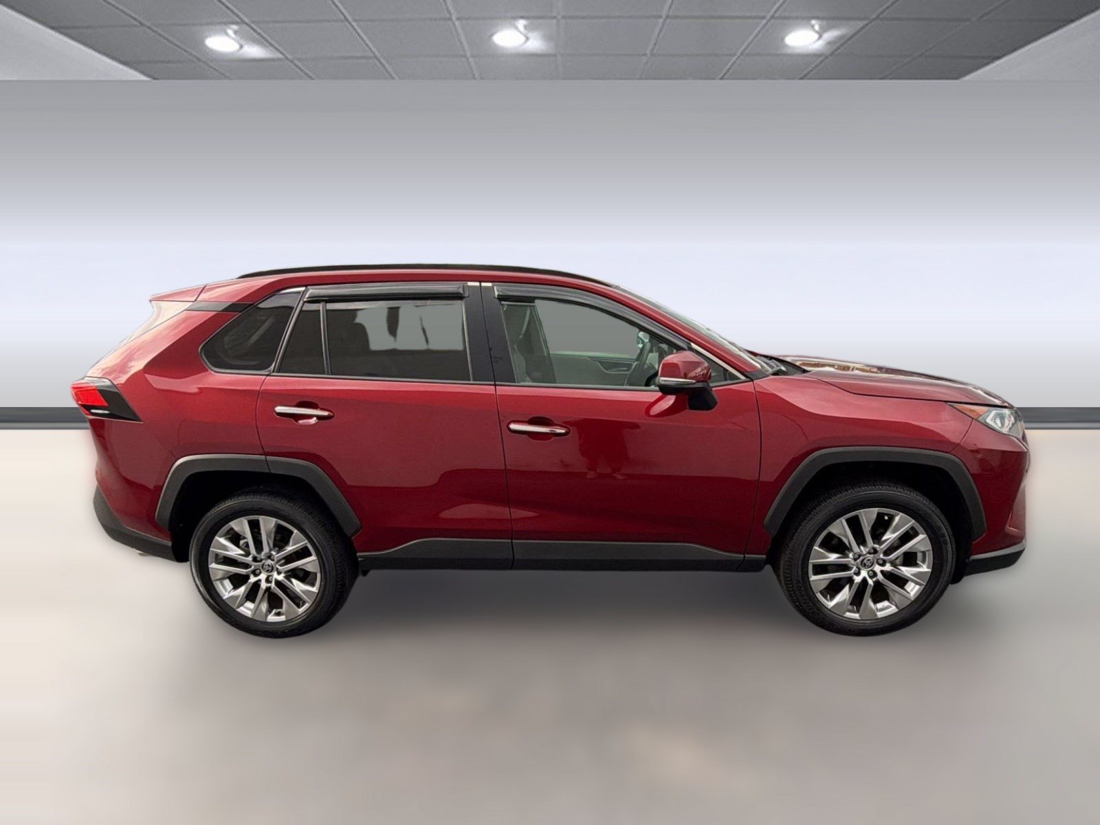 Used 2021 Toyota RAV4 Limited FWD image 8