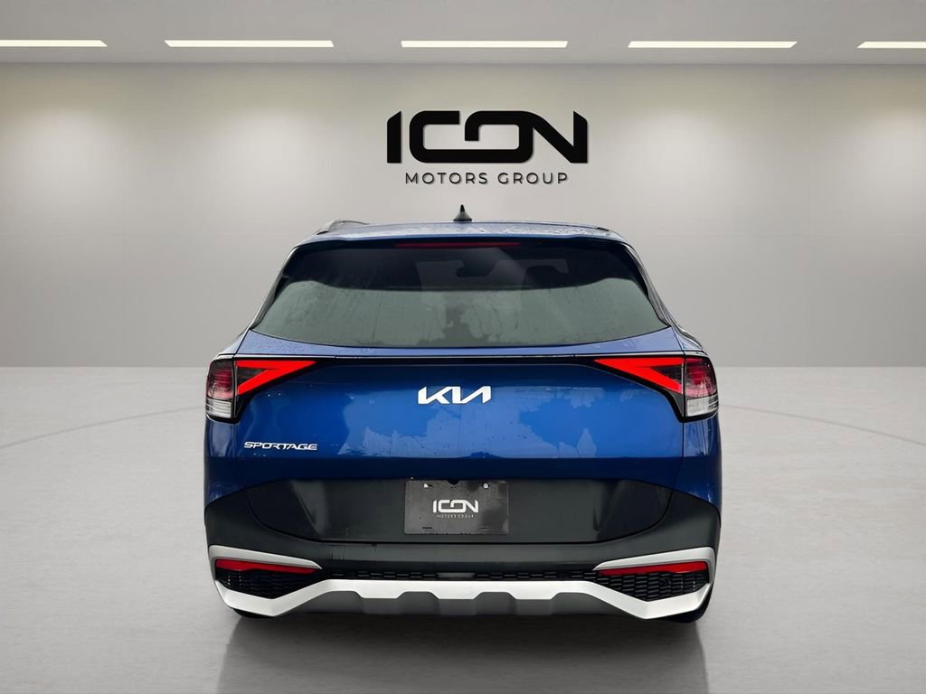 Used 2025 Kia Sportage EX w/ Premium Package image 6
