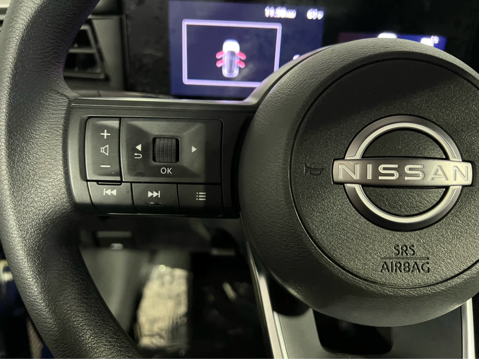 Certified 2025 Nissan Kicks SV w/ Illumination Package AWD/4WD image 16