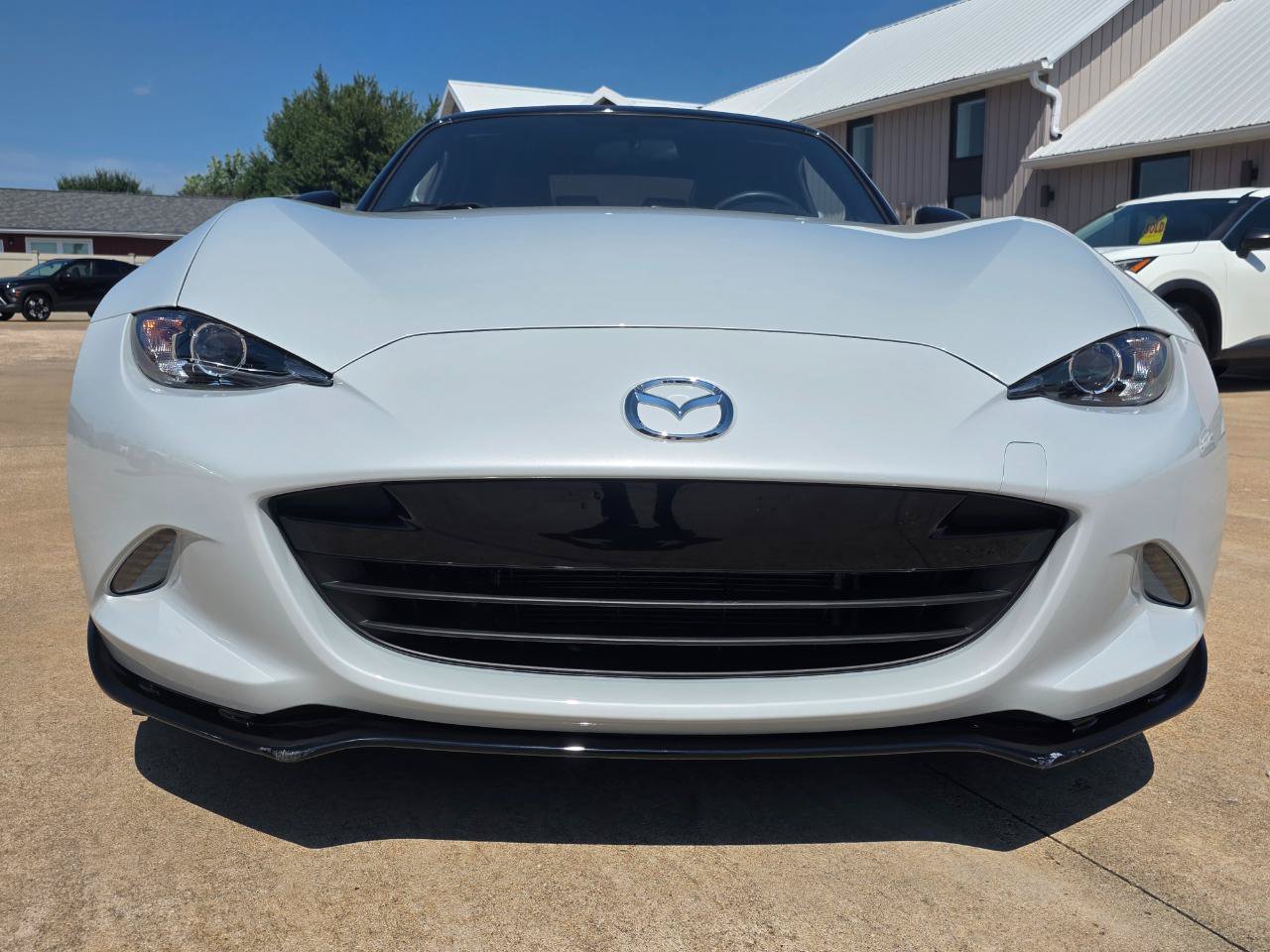 Used 2018 MAZDA MX-5 Miata Club w/ Brembo/BBS Recaro Package RWD image 25