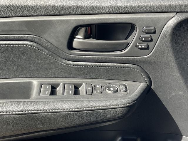 Certified 2025 Honda Odyssey Sport-L image 24