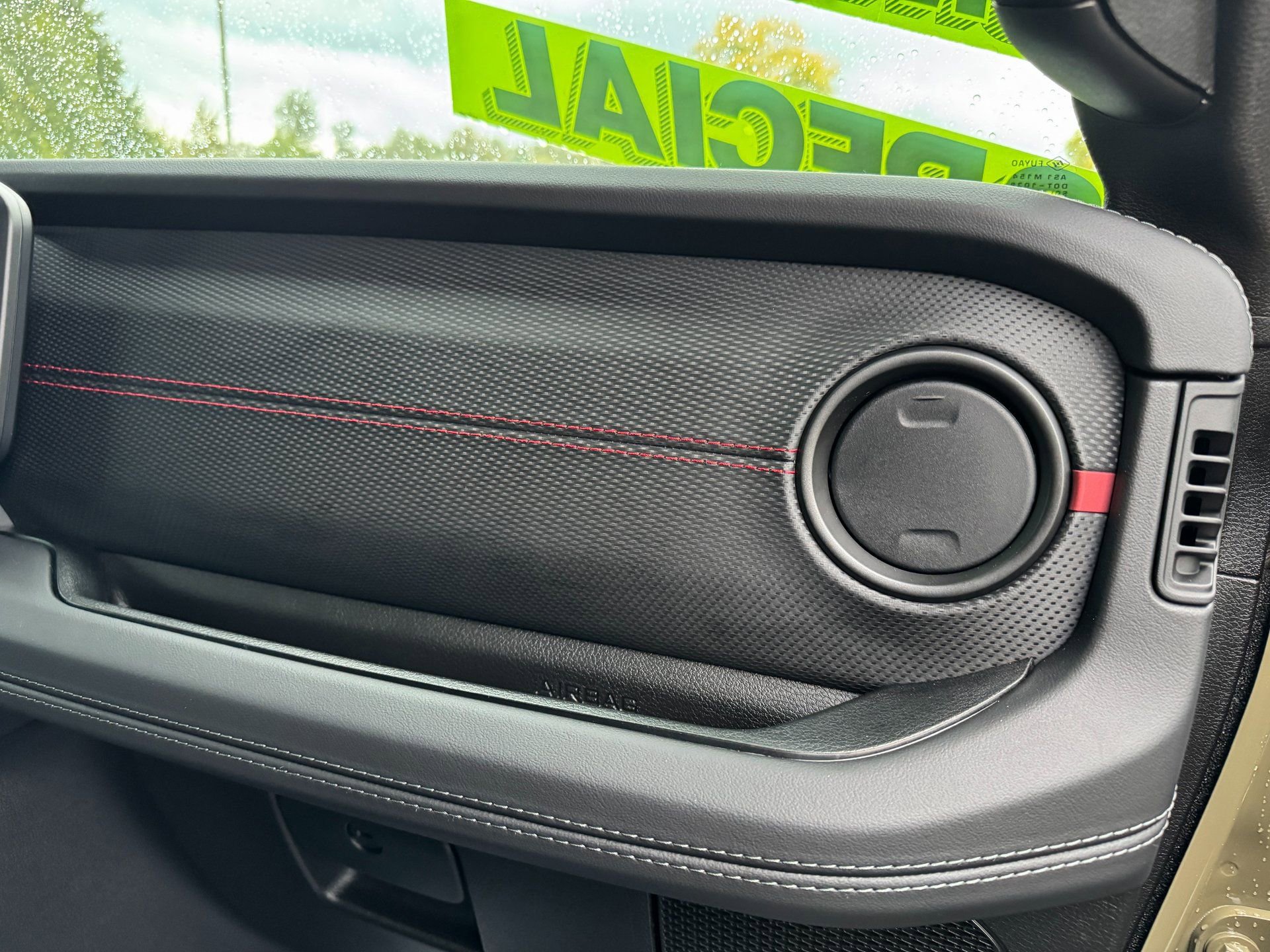 Used 2025 Jeep Wrangler Unlimited Rubicon w/ Safety Group image 22