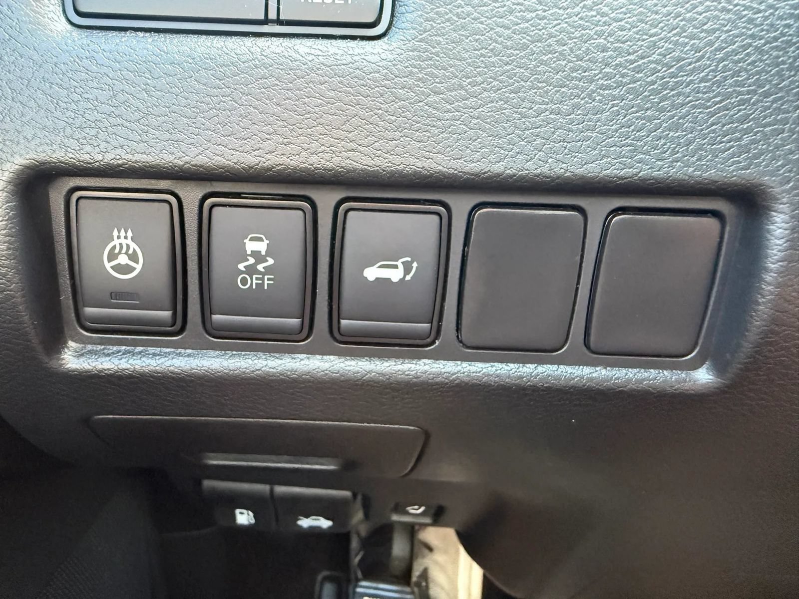 Used 2018 Nissan Murano Platinum FWD image 22
