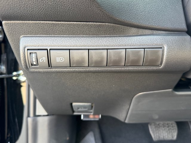 New 2027 Toyota Corolla SE FWD image 17