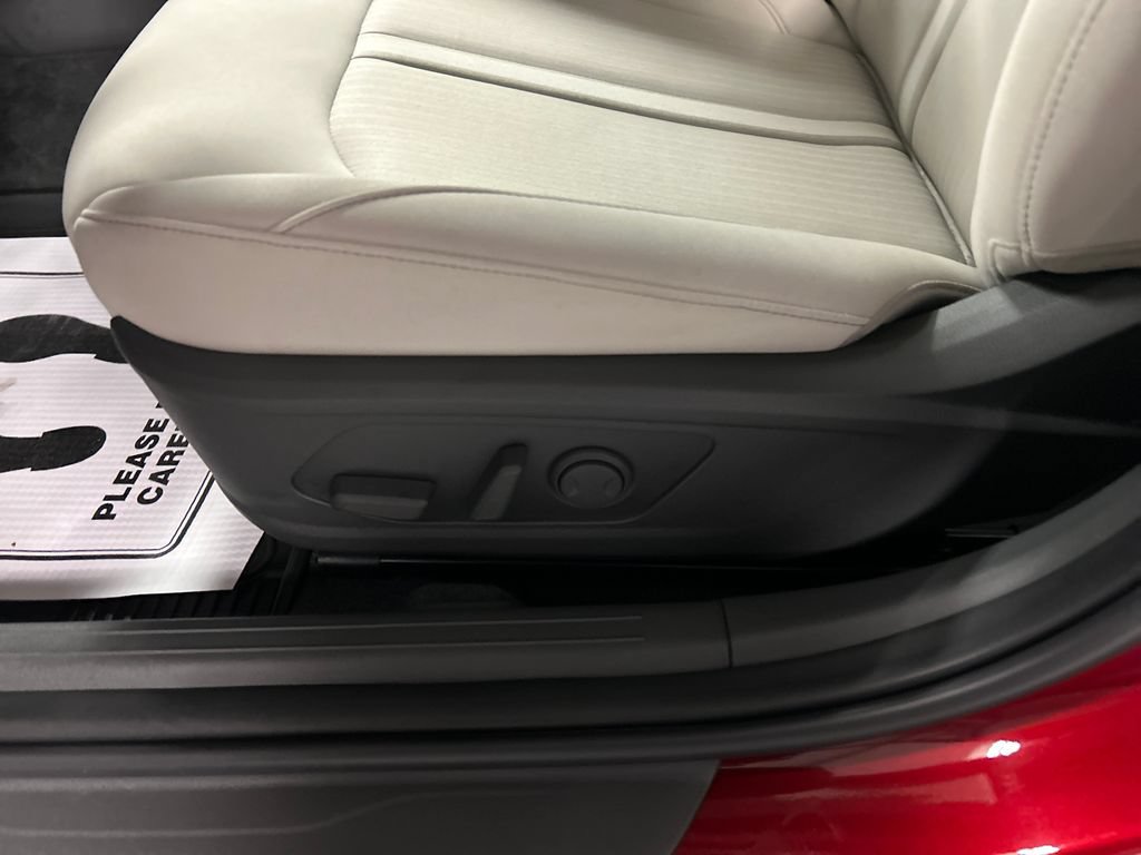Used 2024 Hyundai Sonata SEL w/ Convenience Package FWD image 11