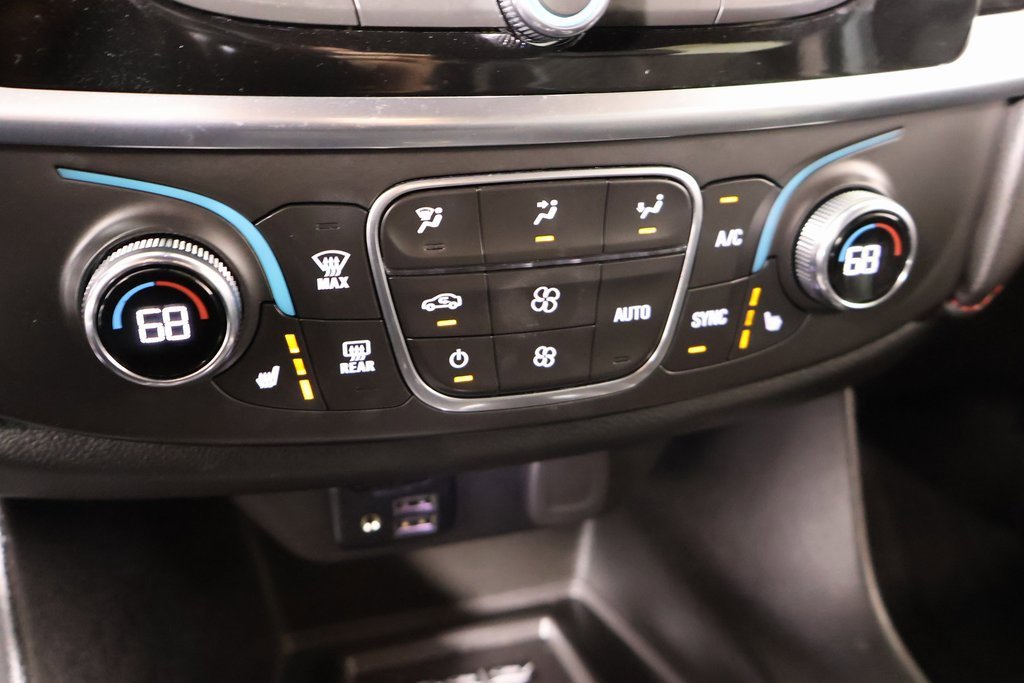 Used 2023 Chevrolet Traverse RS w/ LPO, Floor Liner Package image 7