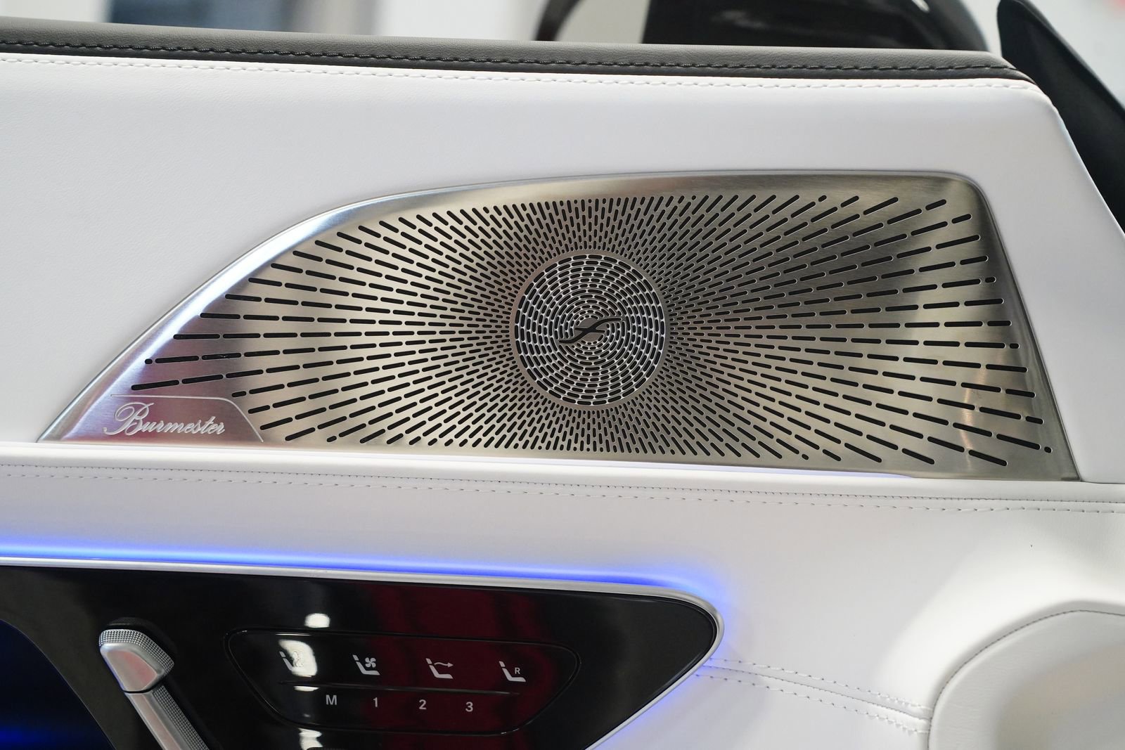 New 2026 Mercedes-Benz Maybach SL 680 image 35